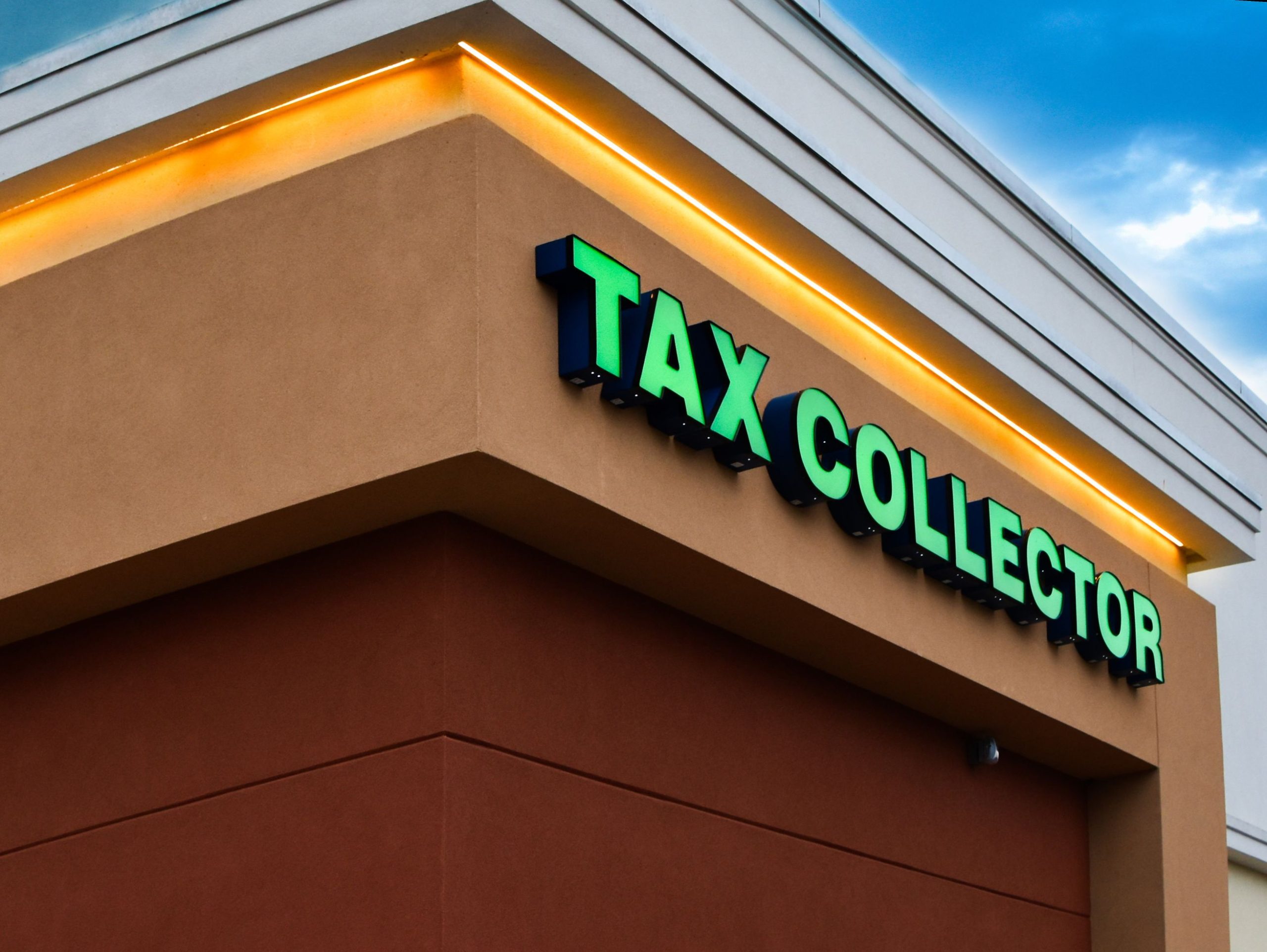 tax collector office gainesville fl hours